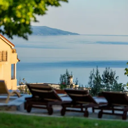 Giani With Swimming Pool Opatija